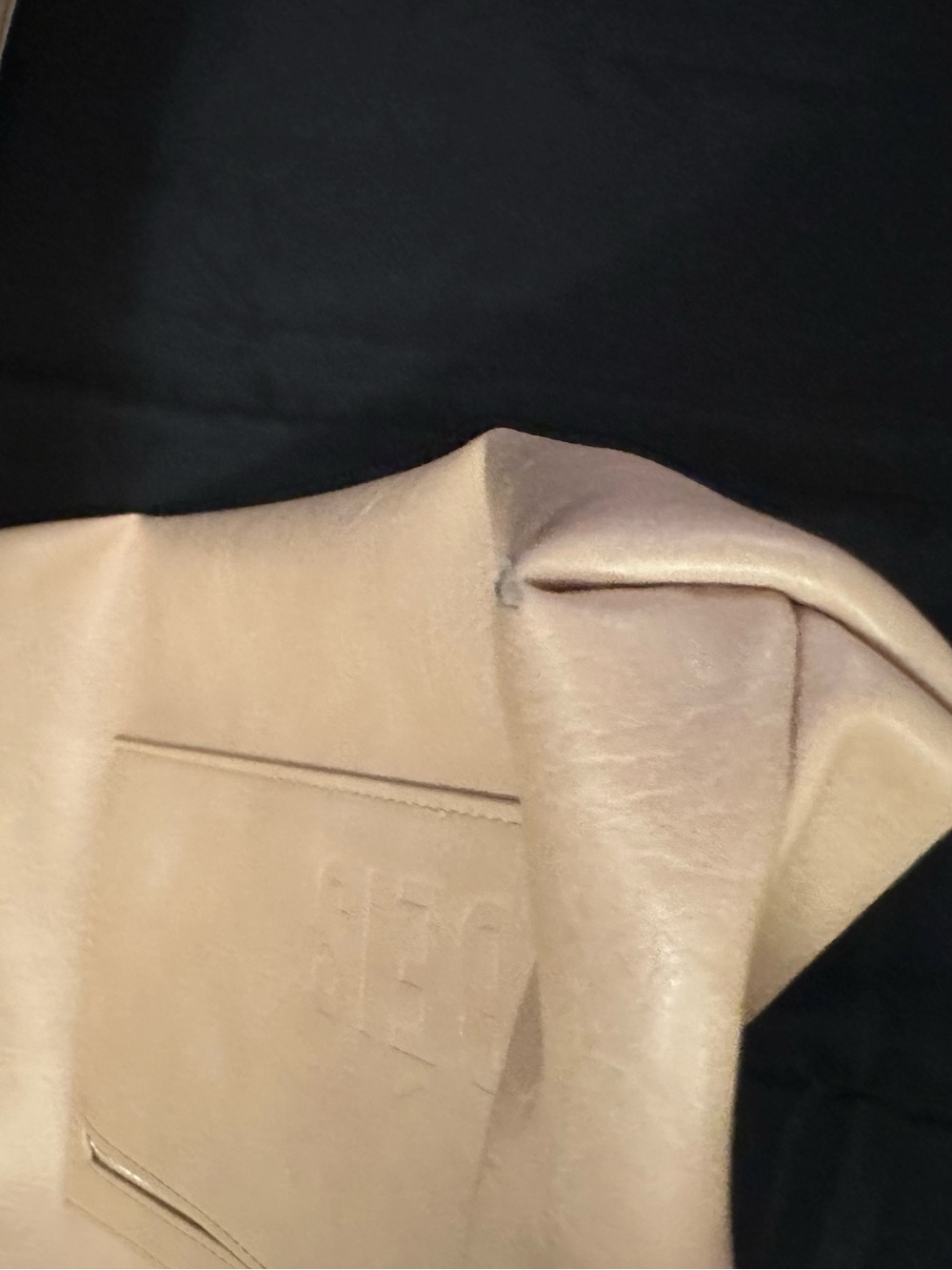 BÉIS The Everyday Tote in Beige — Limited Edition! - Picture 10 of 14
